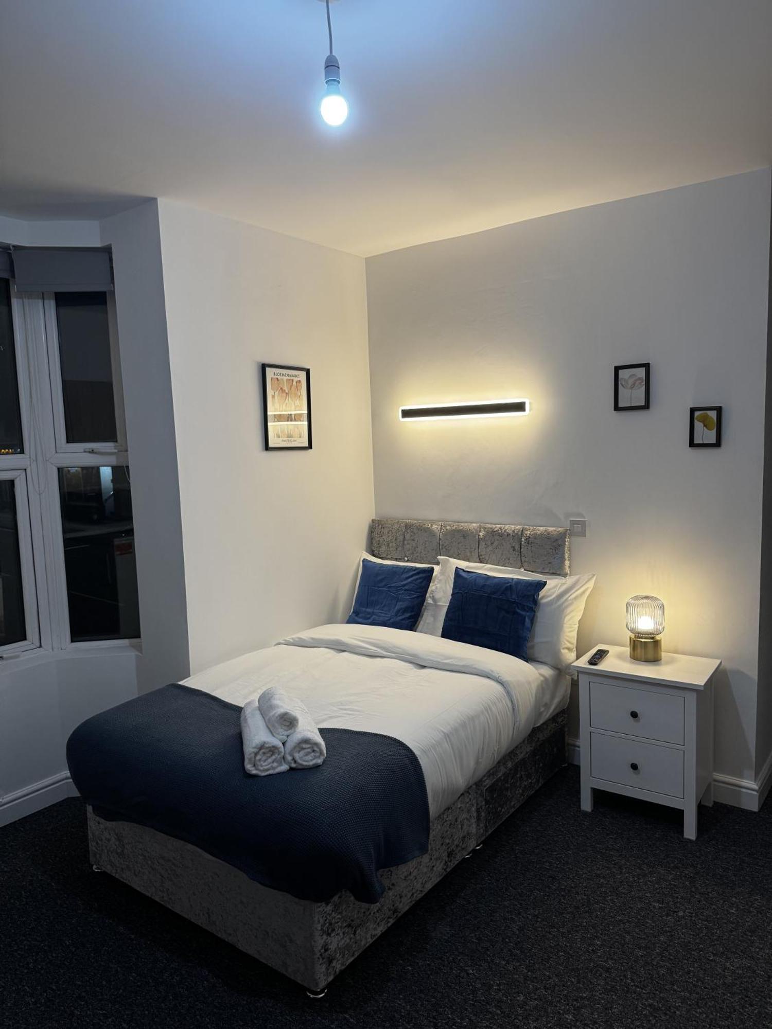 Hartley House Apartment *