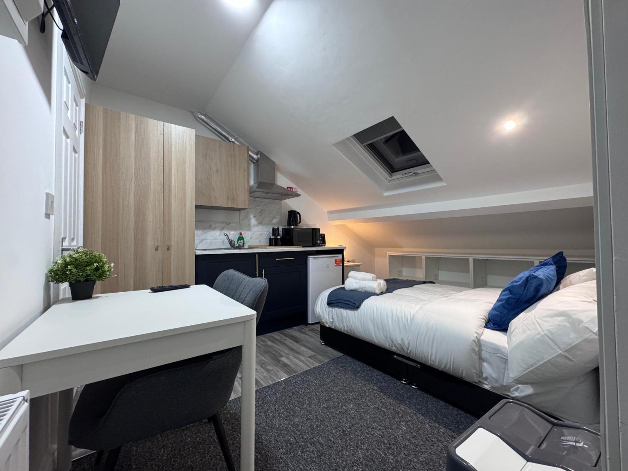 Hartley House Apartment